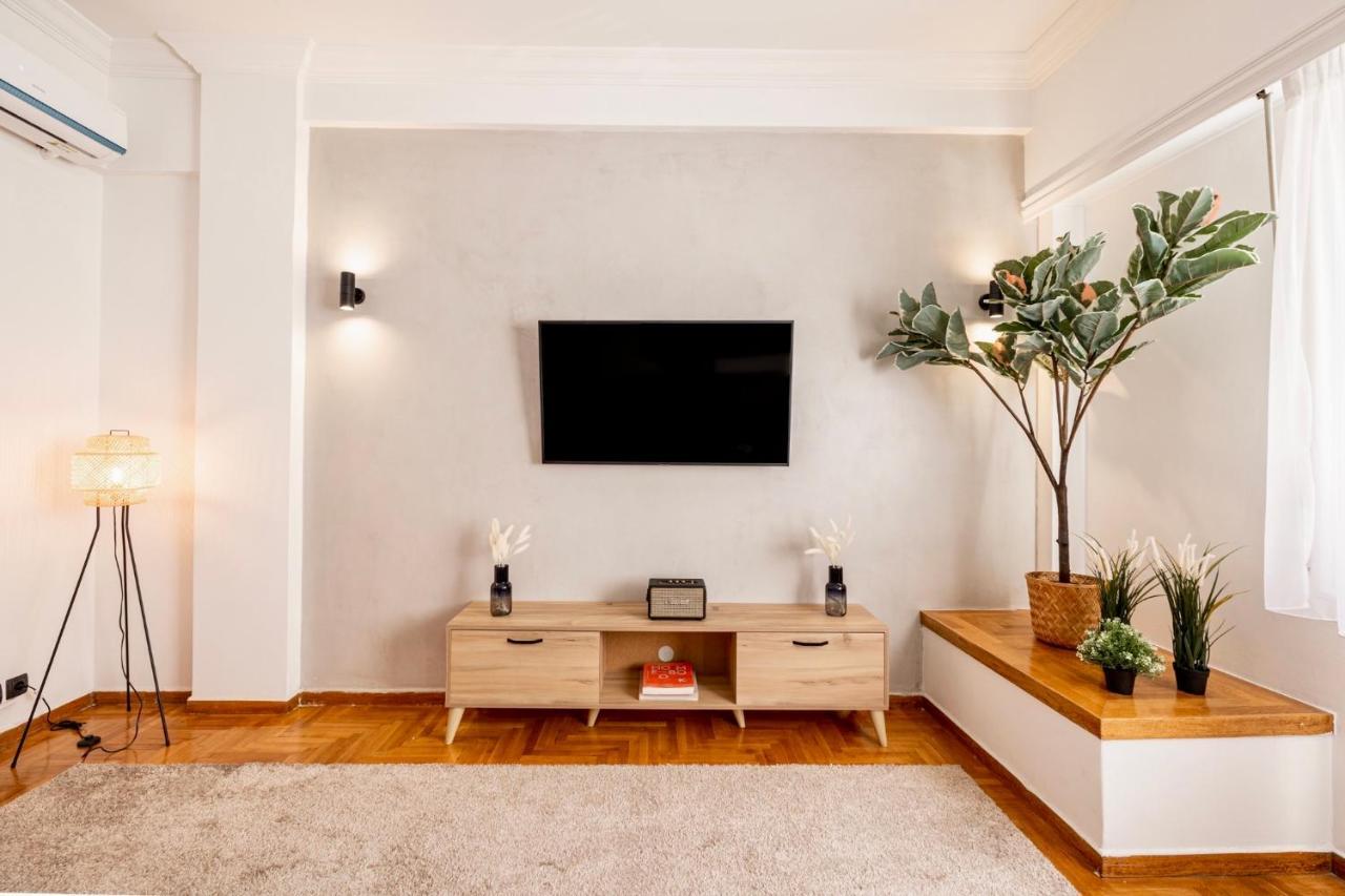 Cozy Apartment In Kolonaki Athens - Sleeps 5 Bagian luar foto